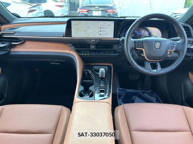 Toyota Crown Sports 2024-04 7615885-1