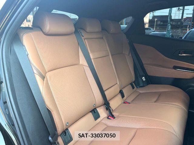 Toyota Crown Sports 2024-04 7615885-8