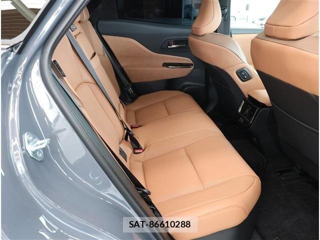 Toyota Crown Sports 2026-02 7722267-13