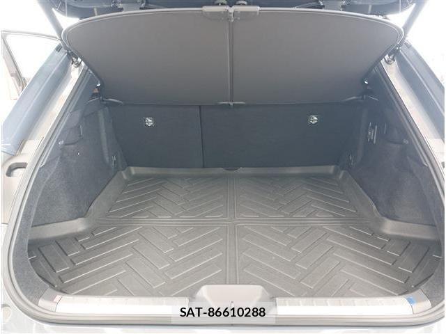 Toyota Crown Sports 2026-02 7722267-18