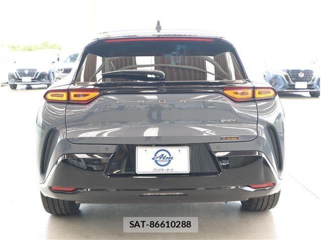 Toyota Crown Sports 2026-02 7722267-22
