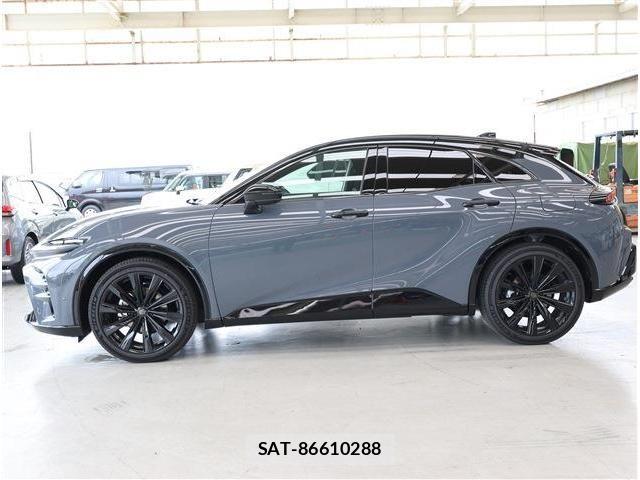 Toyota Crown Sports 2026-02 7722267-24