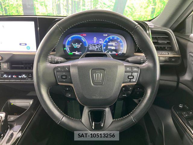 Toyota Crown Sports 2024-08 7722277-10