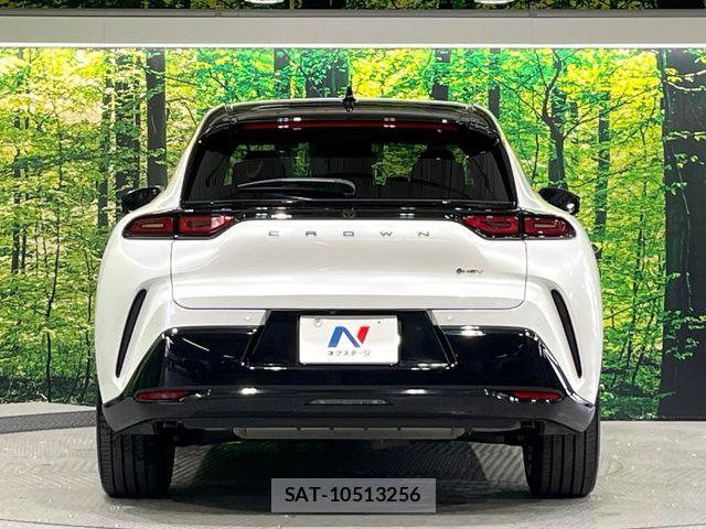 Toyota Crown Sports 2024-08 7722277-14