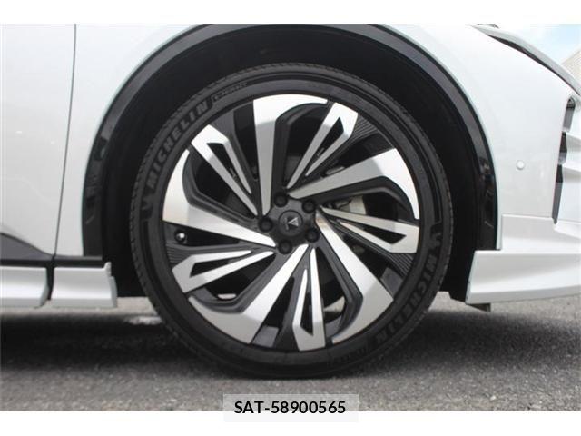 Toyota Crown Sports 2024-03 7783915-15