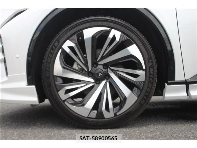 Toyota Crown Sports 2024-03 7783915-16