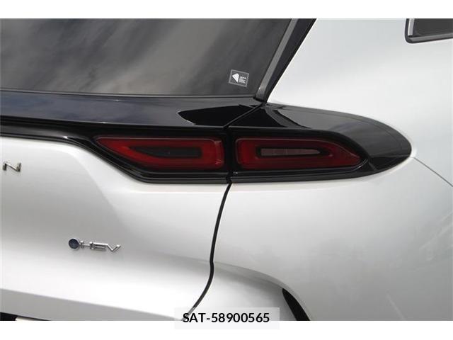Toyota Crown Sports 2024-03 7783915-28