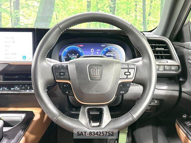Toyota Crown Sports 2024-08 7783918-11