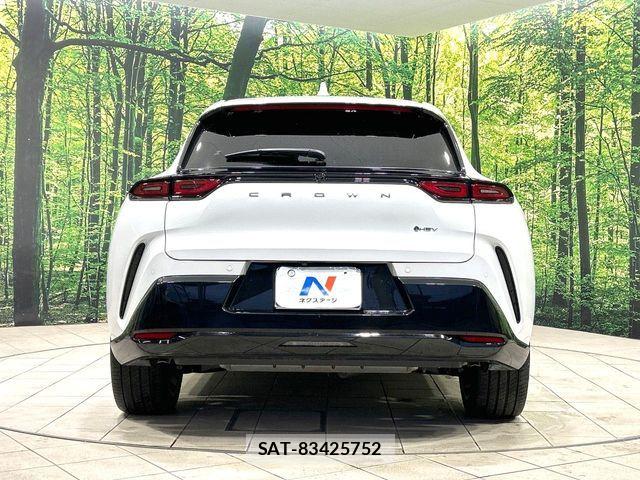 Toyota Crown Sports 2024-08 7783918-15