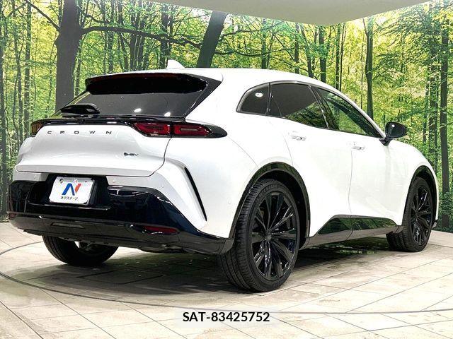 Toyota Crown Sports 2024-08 7783918-17