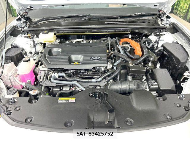 Toyota Crown Sports 2024-08 7783918-18