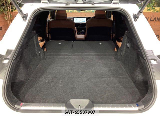Toyota Crown Sports 2024-08 7783897-9