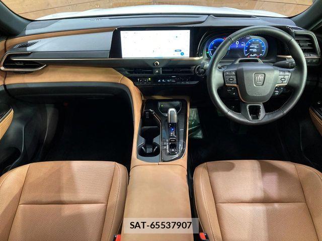 Toyota Crown Sports 2024-08 7783897-1