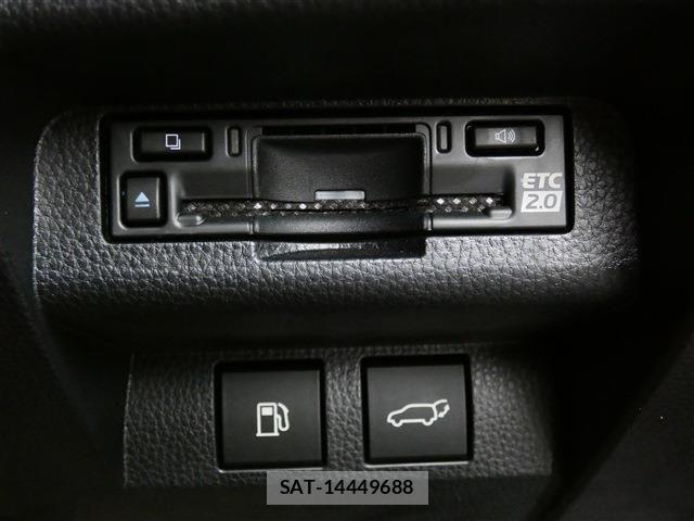 Toyota Crown Sports 2024-08 7783904-19
