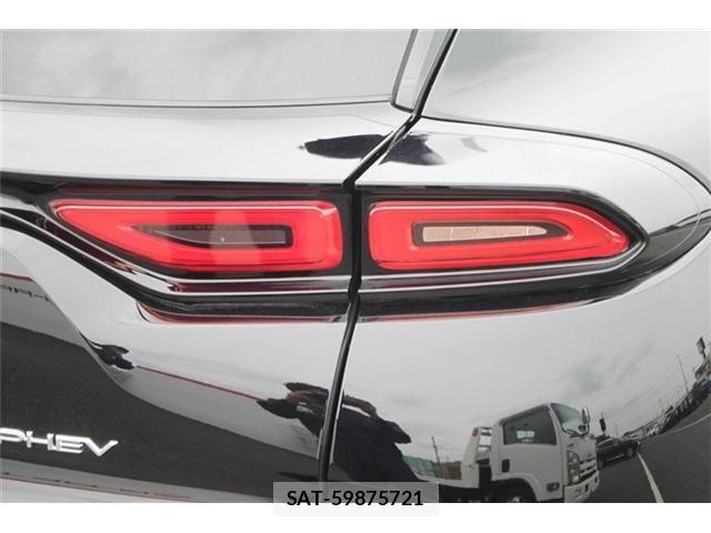 Toyota Crown Sports 2024-02 7783905-28
