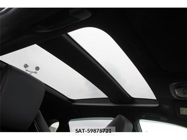Toyota Crown Sports 2024-02 7783905-3