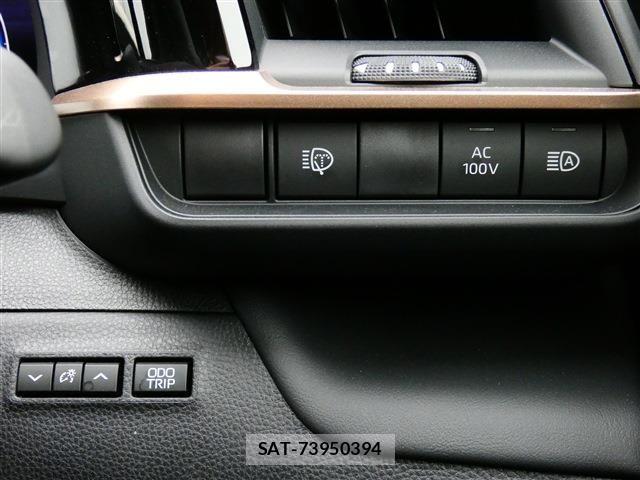 Toyota Crown Sports 2025-08 7783917-17