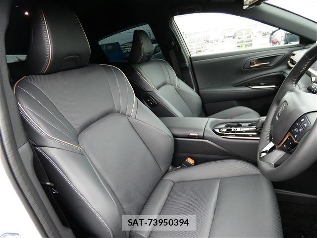 Toyota Crown Sports 2025-08 7783917-23