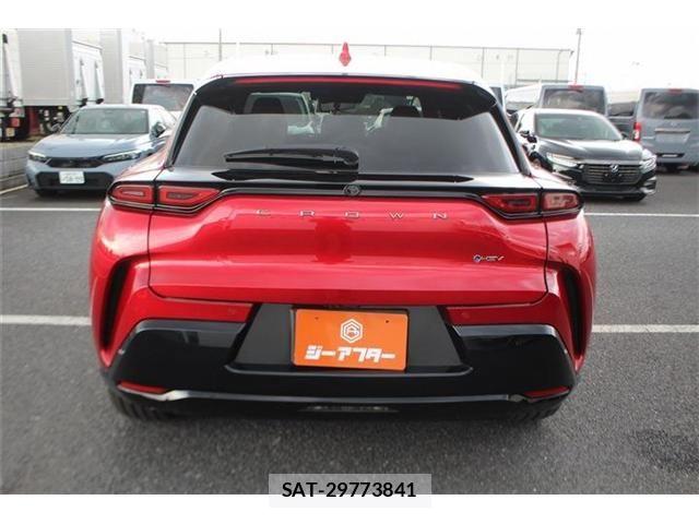 Toyota Crown Sports 2024-03 7783894-11