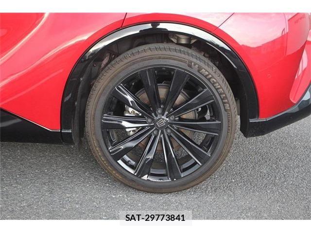 Toyota Crown Sports 2024-03 7783894-16