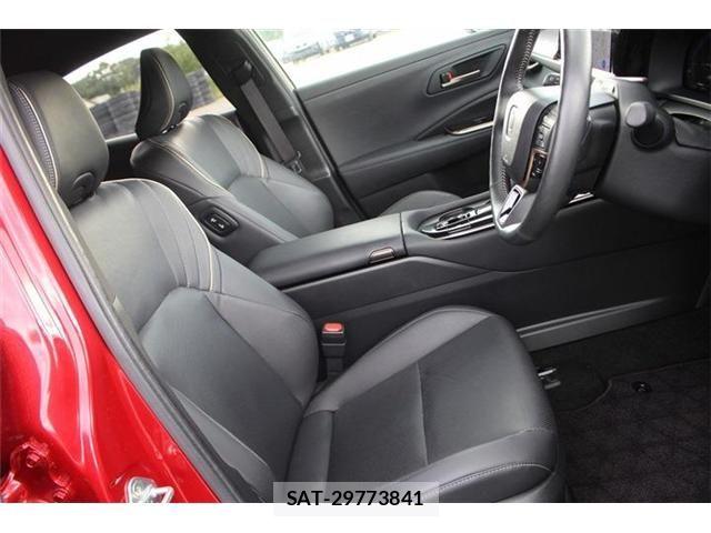 Toyota Crown Sports 2024-03 7783894-29