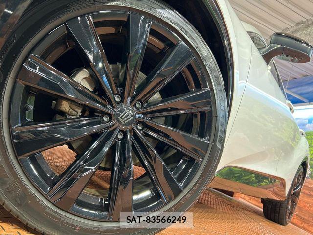 Toyota Crown Sports 2024-03 7783916-12