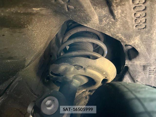 Toyota Crown Sports 2024-04 7783896-19
