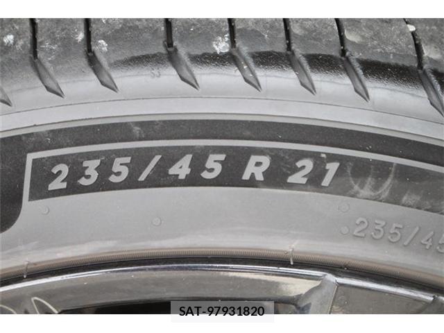 Toyota Crown Sports 2024-04 7783895-11
