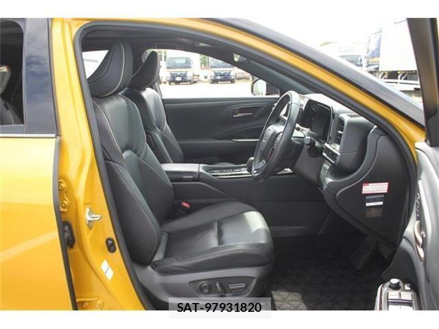 Toyota Crown Sports 2024-04 7783895-20