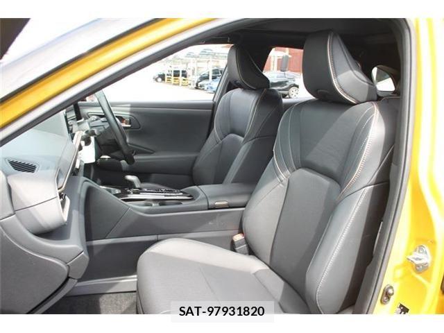 Toyota Crown Sports 2024-04 7783895-21