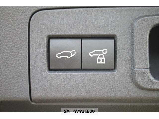 Toyota Crown Sports 2024-04 7783895-27