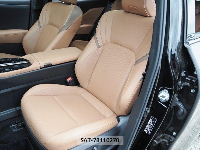 Toyota Crown Sports 2024-05 7875939-11