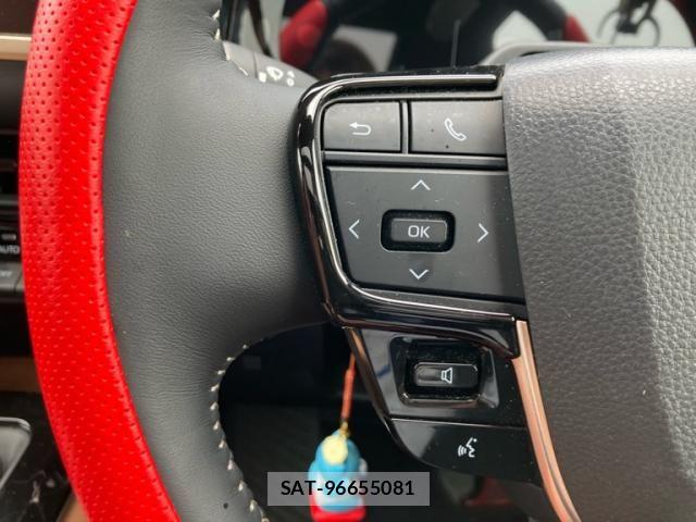 Toyota Crown Sports 2025-01 7875936-21