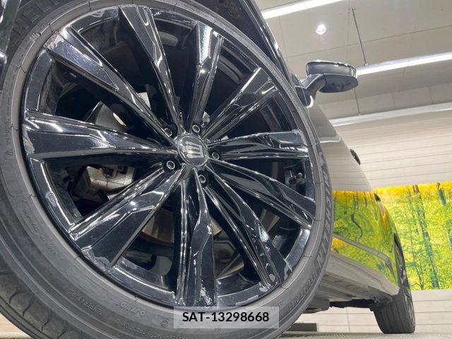 Toyota Crown Sports 2024-07 7875937-12