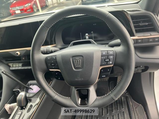 Toyota Crown Sports 2024-04 7875935-14
