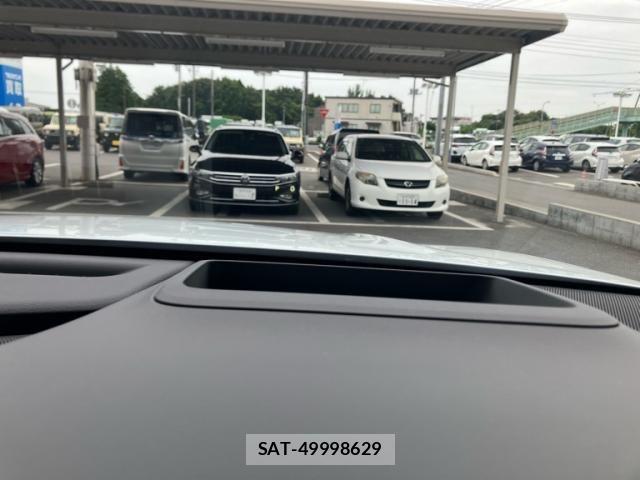 Toyota Crown Sports 2024-04 7875935-21