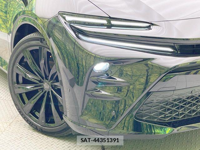 Toyota Crown Sports 2024-11 7961056-11