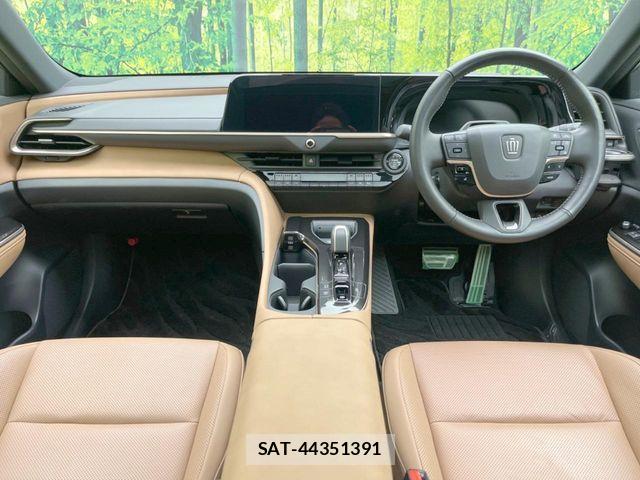 Toyota Crown Sports 2024-11 7961056-1