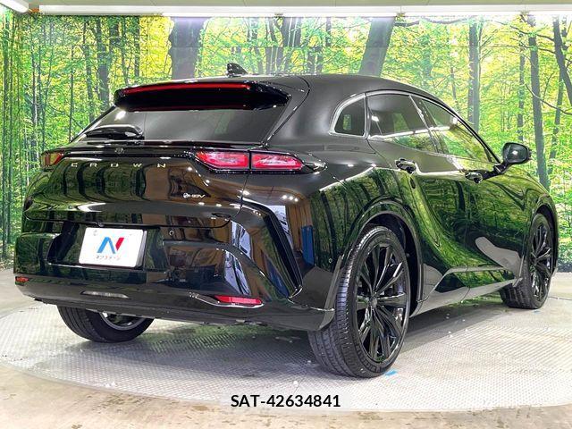 Toyota Crown Sports 2024-02 7961058-16