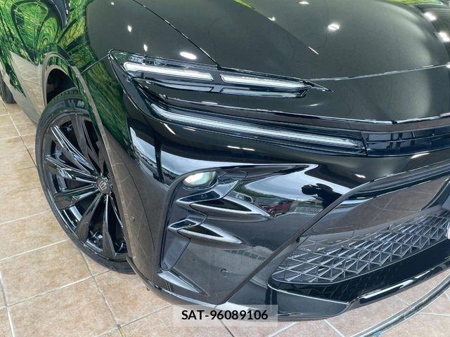 Toyota Crown Sports 2023-12 7978913-11