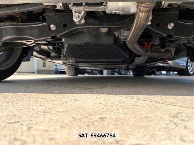 Toyota Crown Sports 2024-06 7978912-18