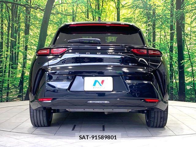 Toyota Crown Sports 2024-03 7978915-14
