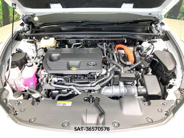 Toyota Crown Sports 2024-11 7978910-17