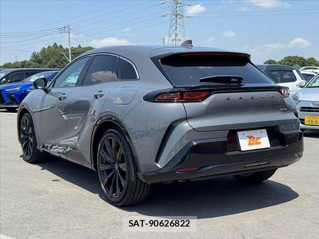 Toyota Crown Sports 2024-09 8035089-12