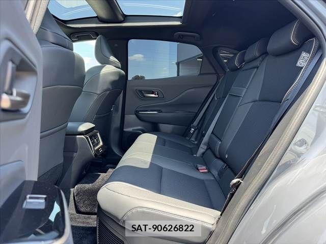 Toyota Crown Sports 2024-09 8035089-17