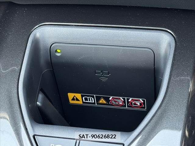 Toyota Crown Sports 2024-09 8035089-28