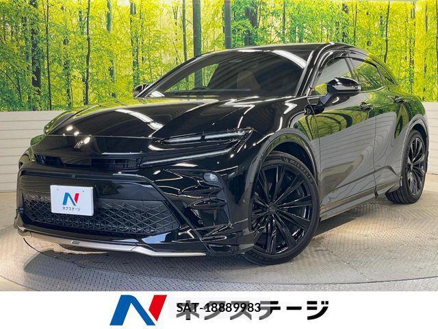 Toyota Crown Sports 2024-10 8035084-0