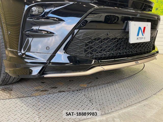 Toyota Crown Sports 2024-10 8035084-2