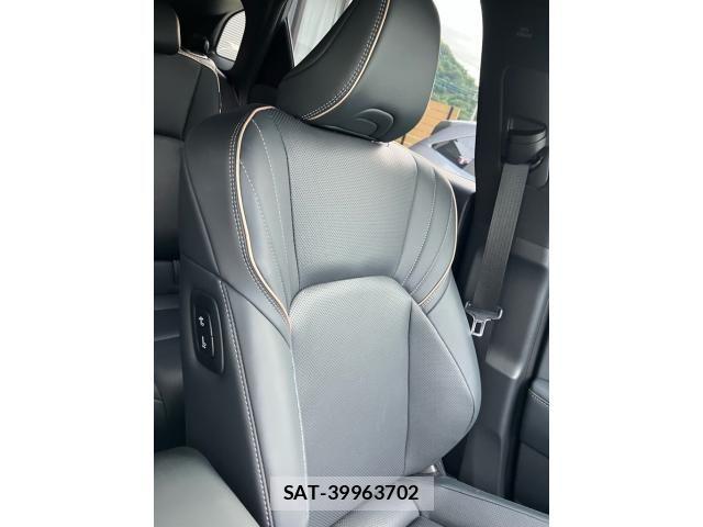 Toyota Crown Sports 2024-10 8035090-19