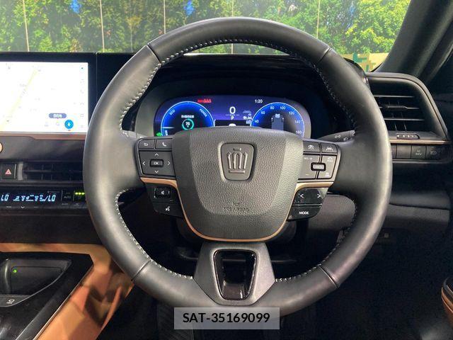 Toyota Crown Sports 2023-11 8035093-7